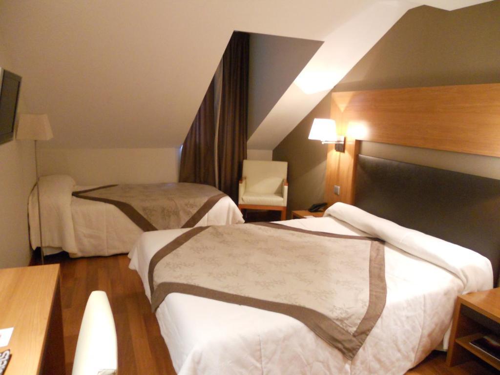 Hotel Alti 3*
